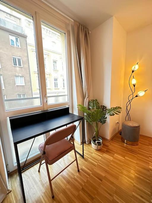 3-Room Vienna Centrale Suite Extérieur photo